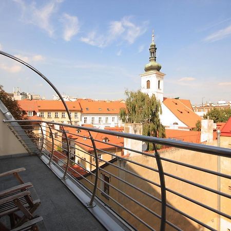 Residence La Familia Prag Dış mekan fotoğraf