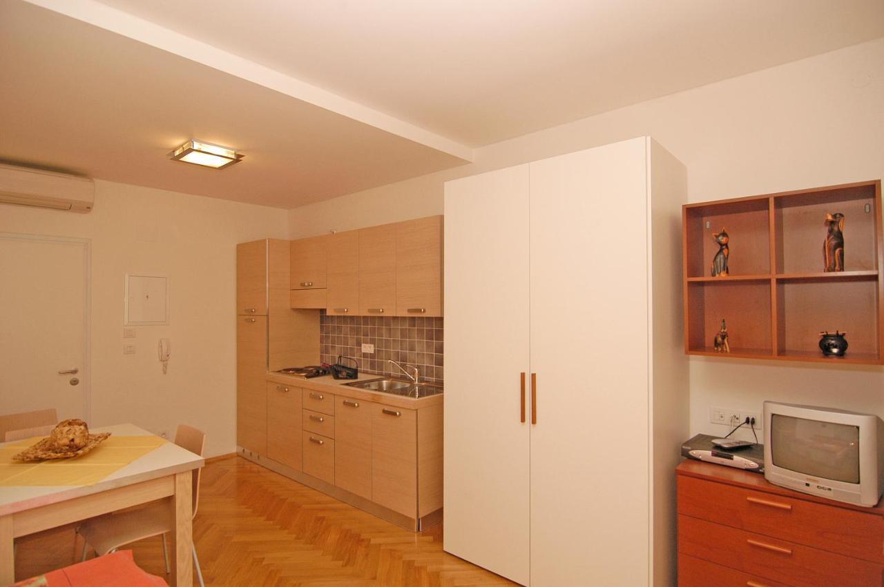 Residence La Familia Prag Dış mekan fotoğraf