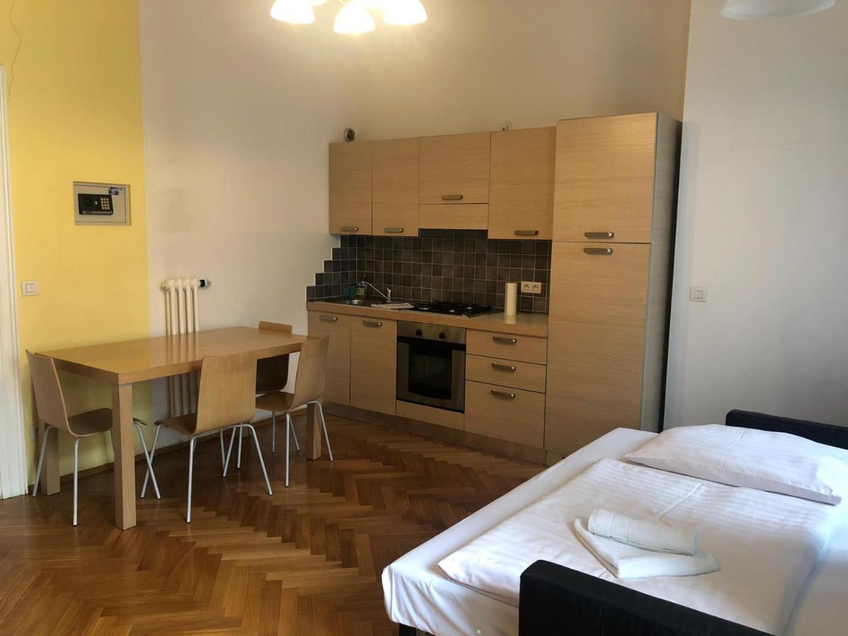 Residence La Familia Prag Dış mekan fotoğraf