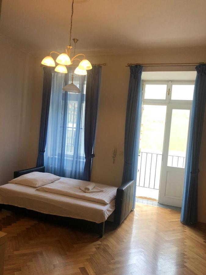 Residence La Familia Prag Dış mekan fotoğraf