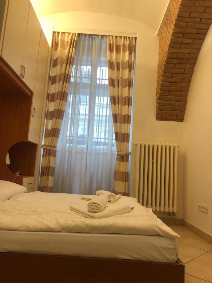 Residence La Familia Prag Dış mekan fotoğraf