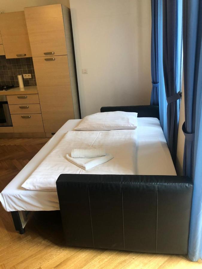 Residence La Familia Prag Dış mekan fotoğraf