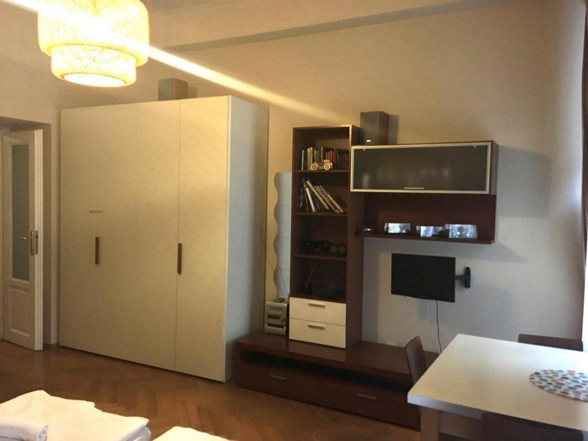 Residence La Familia Prag Dış mekan fotoğraf