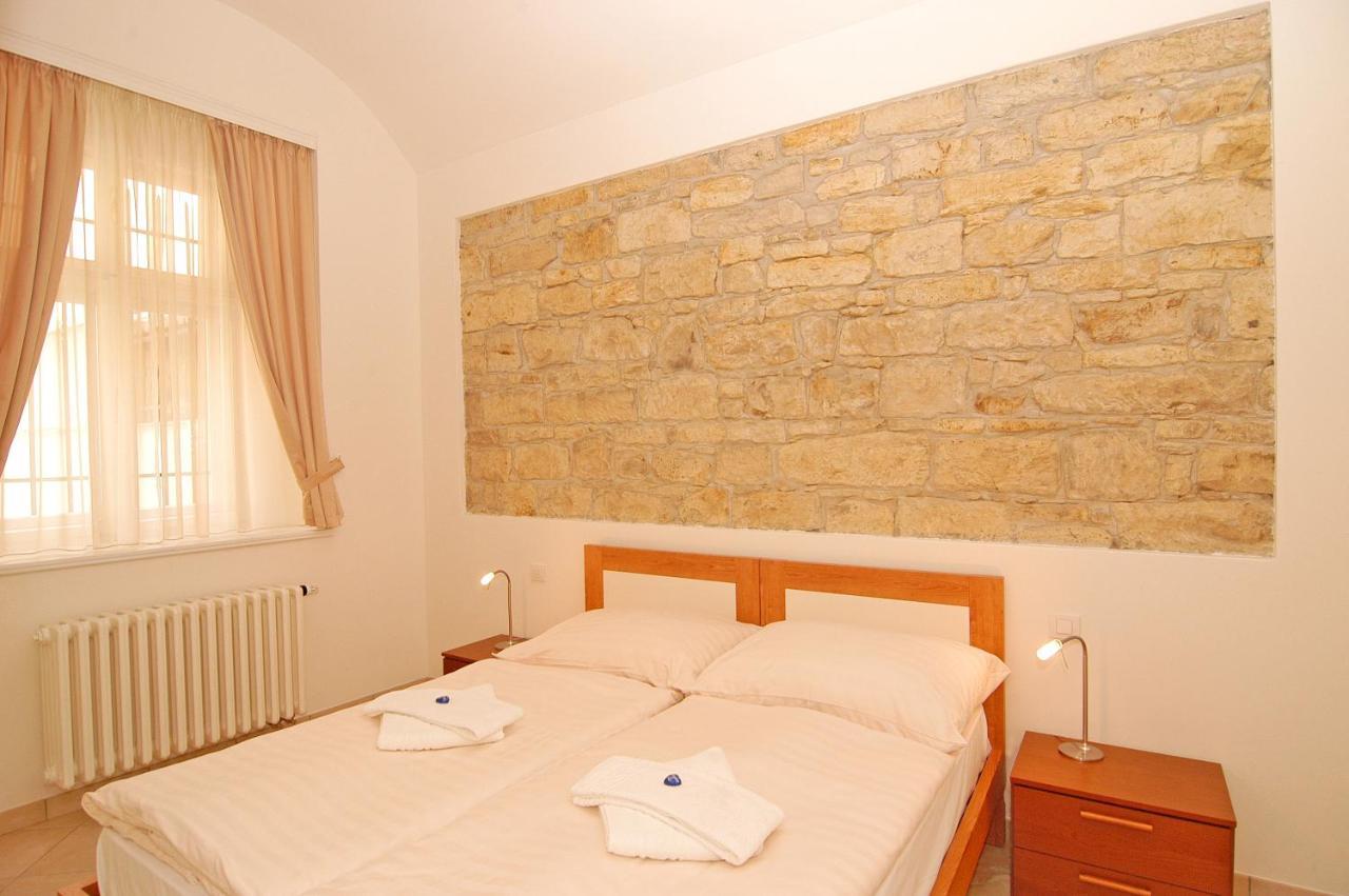 Residence La Familia Prag Dış mekan fotoğraf